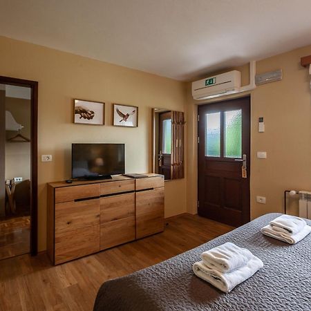 Villa Tourist Farm Kranjc Kobarid Esterno foto